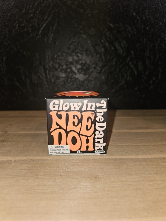 Needoh Other - ORANGE NeeDoh Glow in the Dark Glob✨🧡